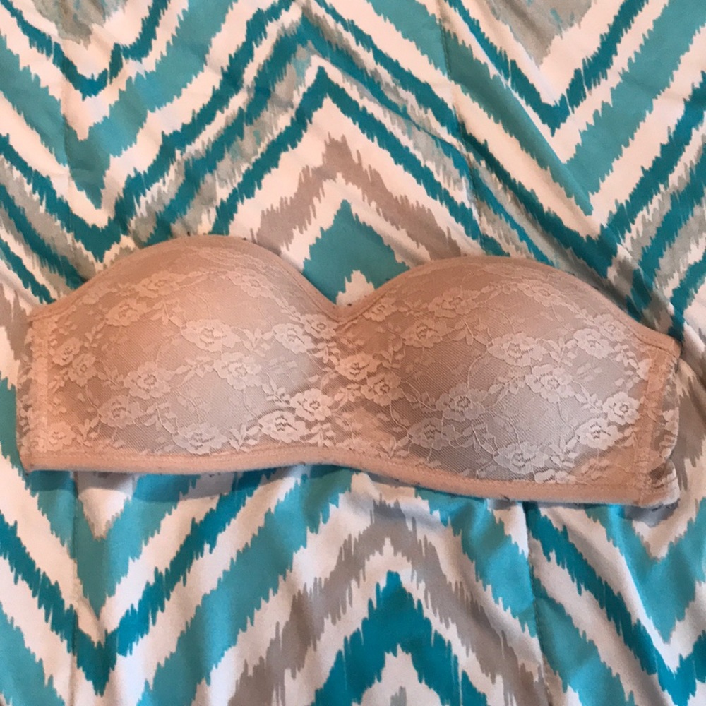 Strapless bra